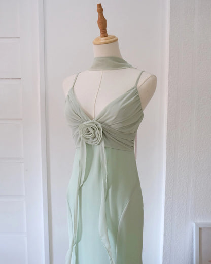 Pre-order: Resea Dress