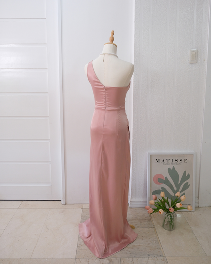 Pre-order: Flavia Dress