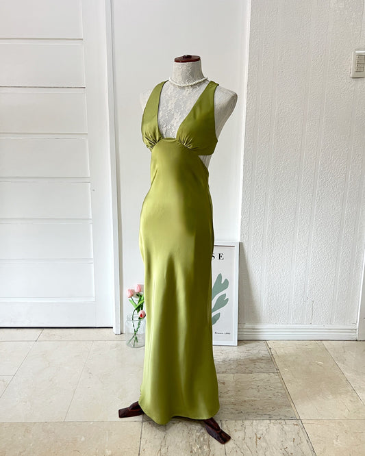 Pre-order: Amiko Dress