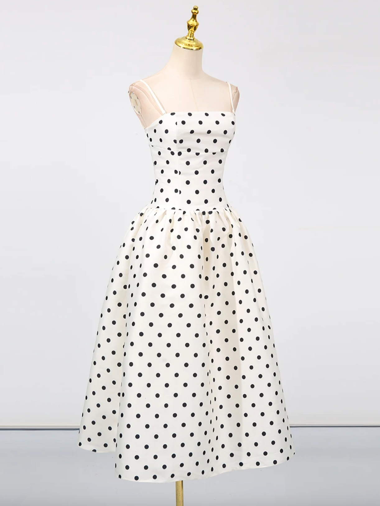 Pre-order: Carmen Dress