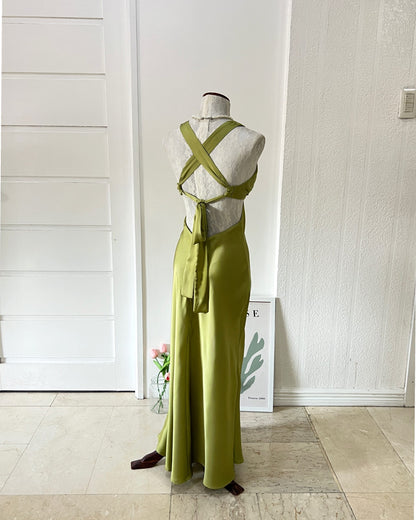 Pre-order: Amiko Dress
