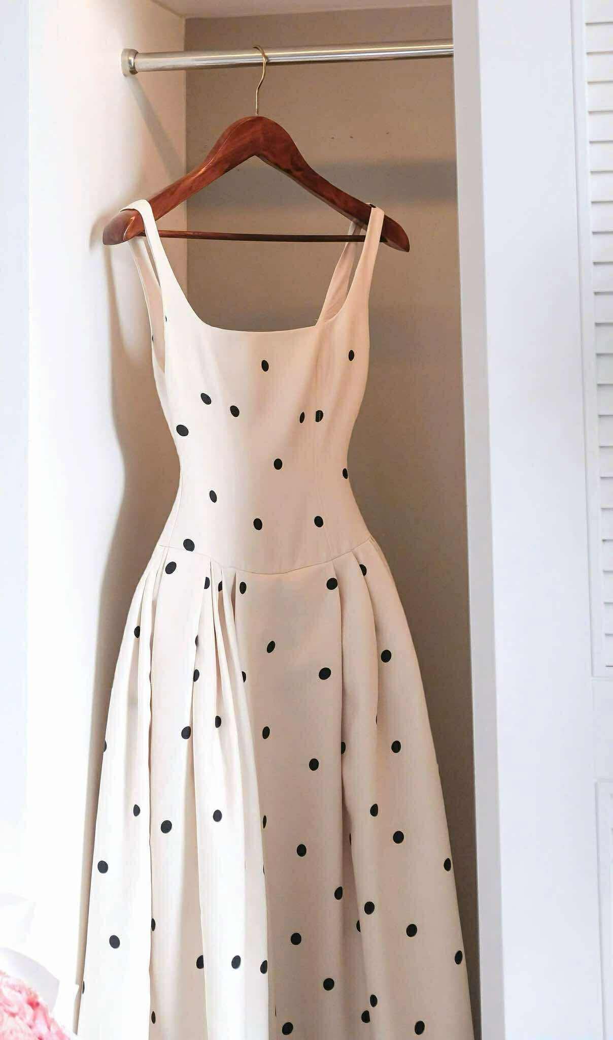 Pre-order: Adona Dress