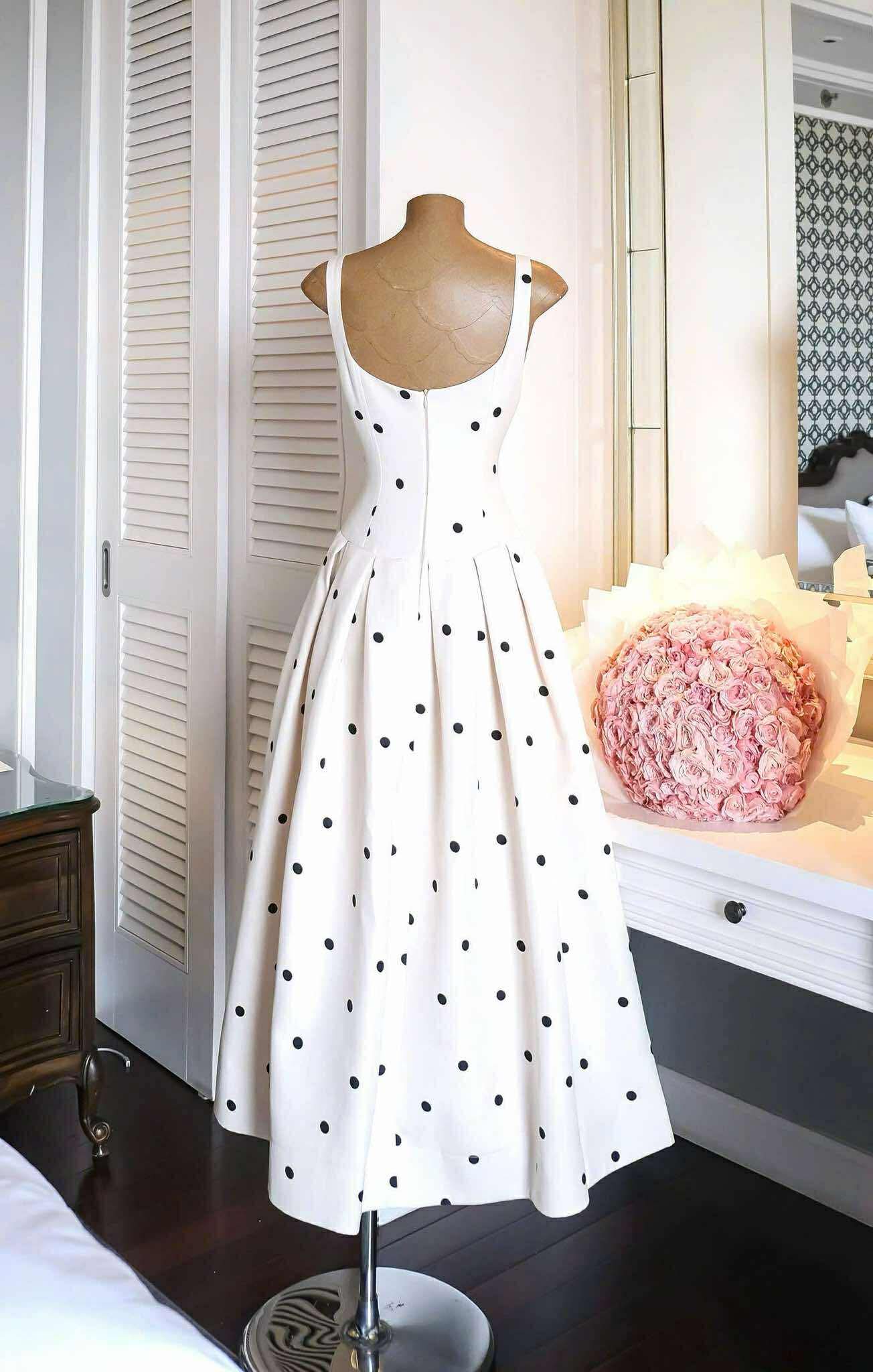 Pre-order: Adona Dress