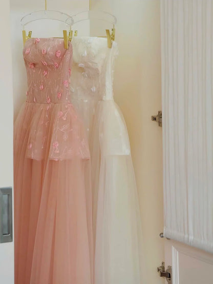 Pre-order: Vienna Dress