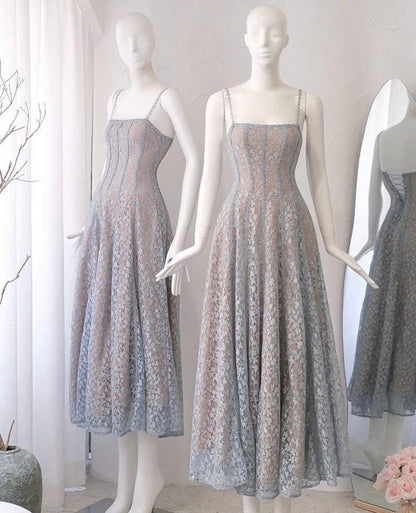 Pre-order: Analisse Dress