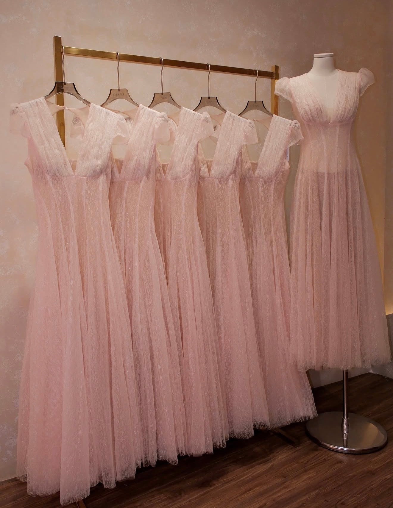 Pre-order: Acelia Dress (No brand)