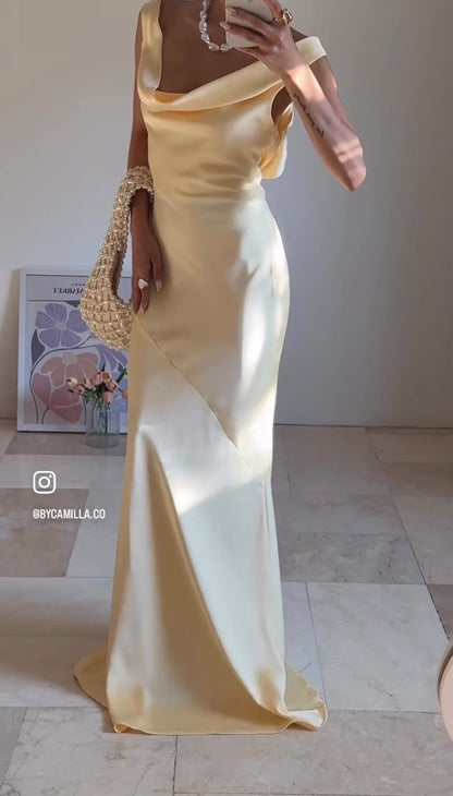 Pre-order: Regine Dress