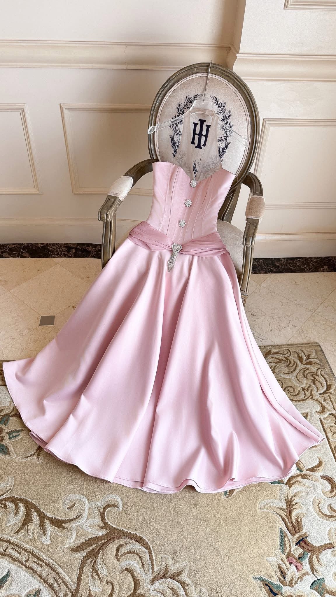 Pre-order: Kylie Dress