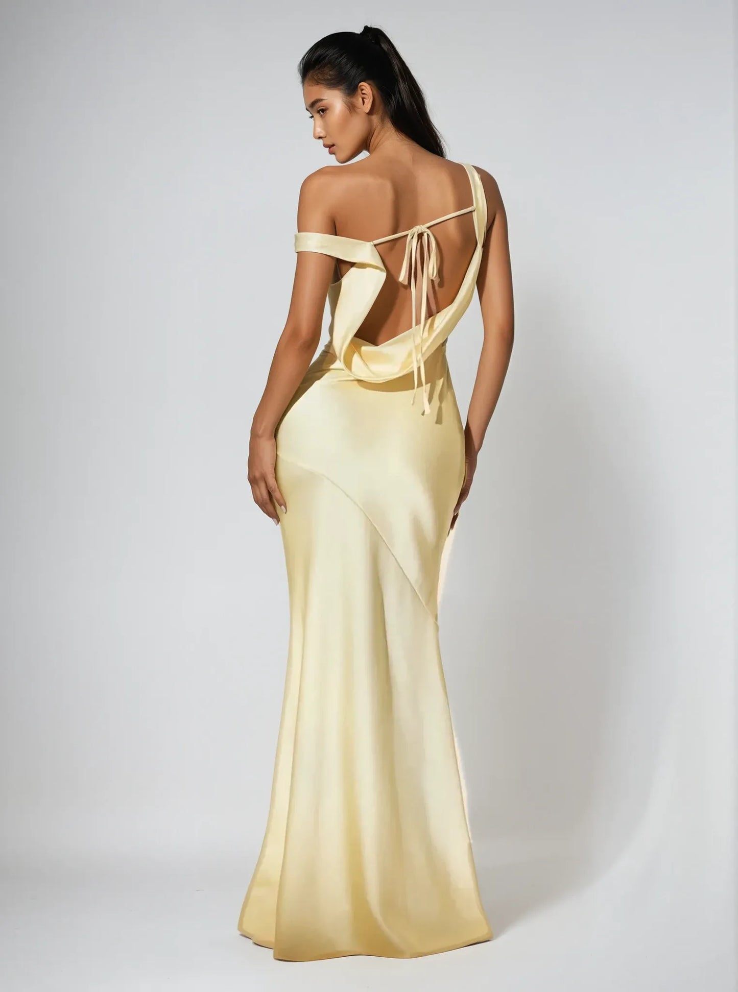 Pre-order: Regine Dress