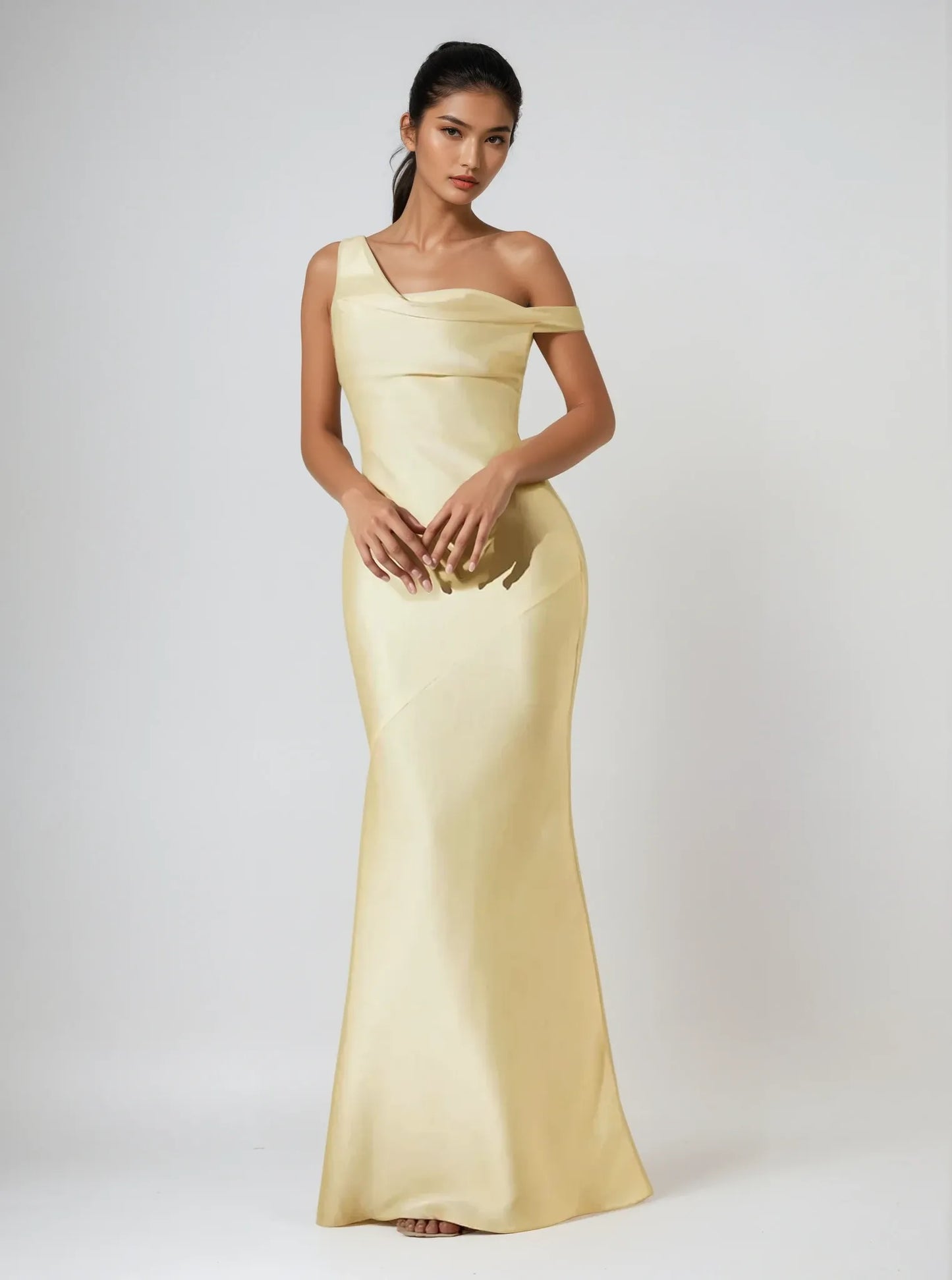 Pre-order: Regine Dress
