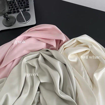 Pre-order: Vanecia Dress
