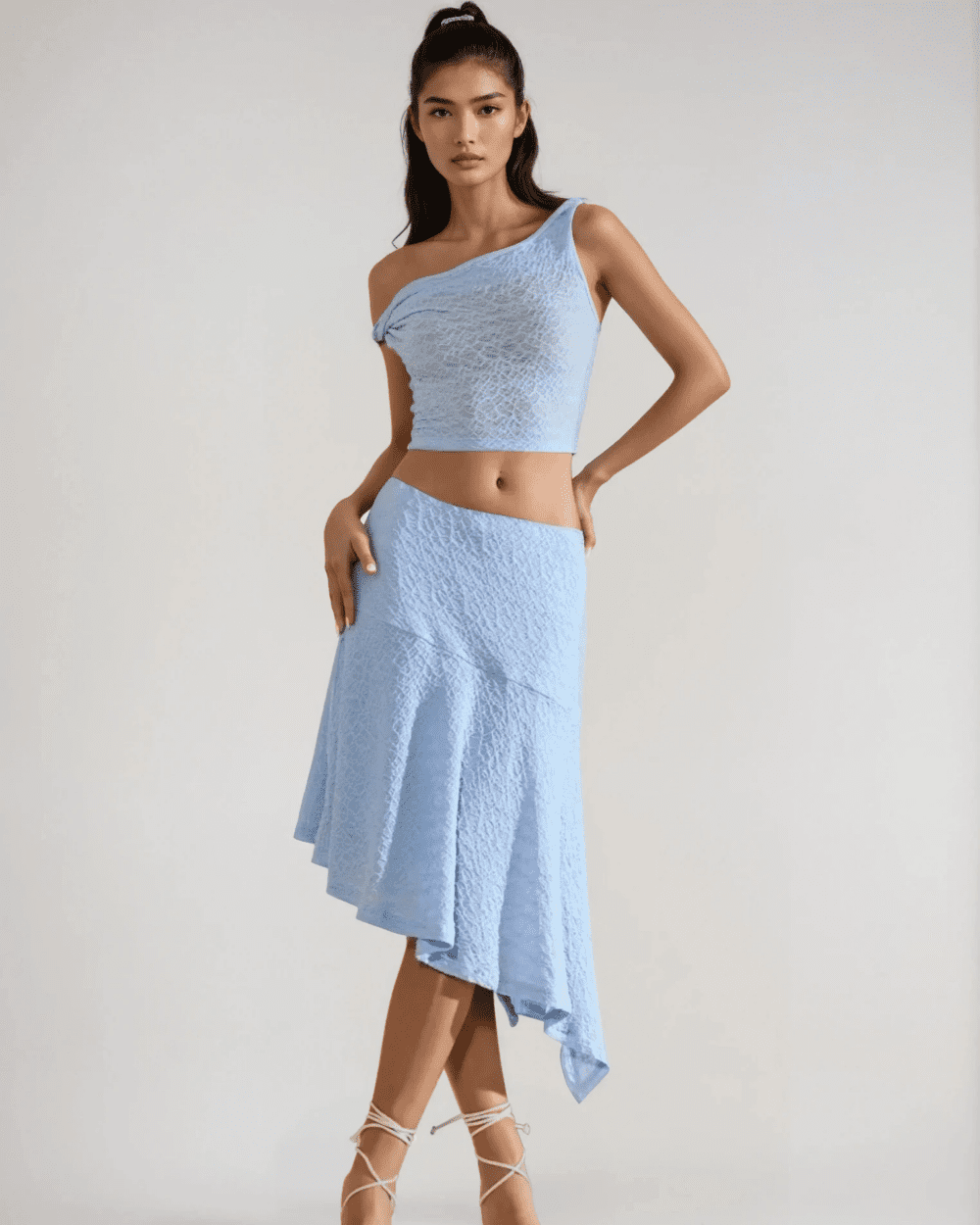 Pre-order: Yara Set