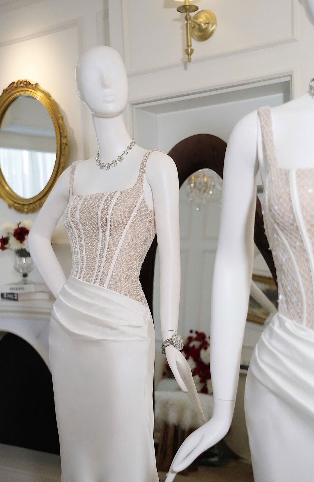 Pre-order: Mailyn Dress